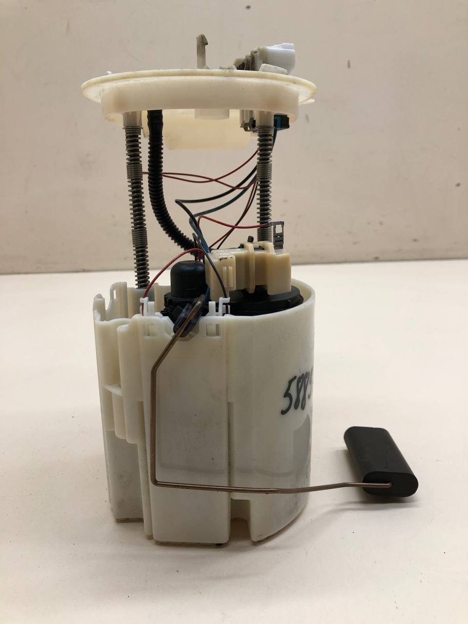 Насос топливный электрический Chevrolet Cruze (J300) 2009-2016