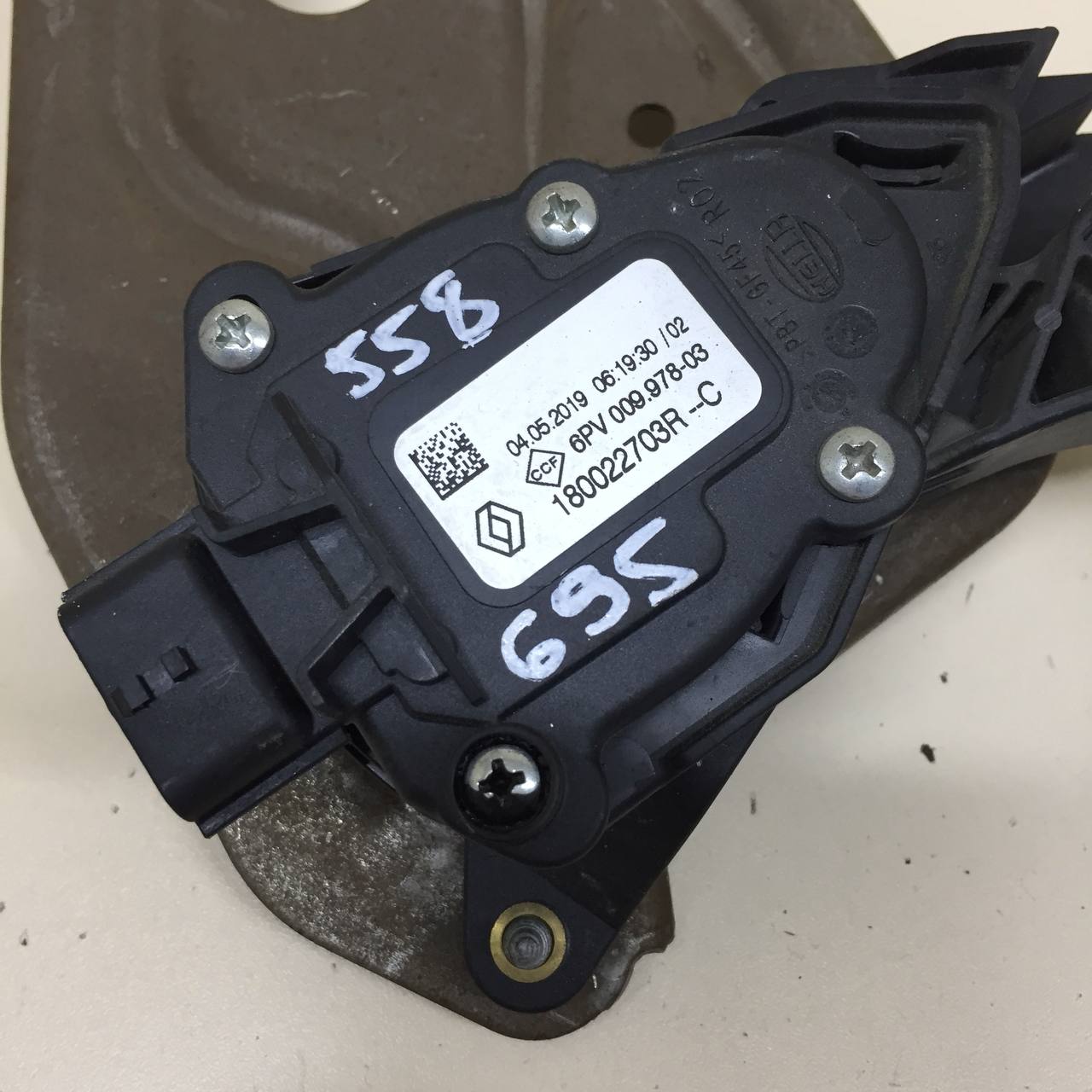 Педаль газа Renault Duster (HSA, HSM) 2012>