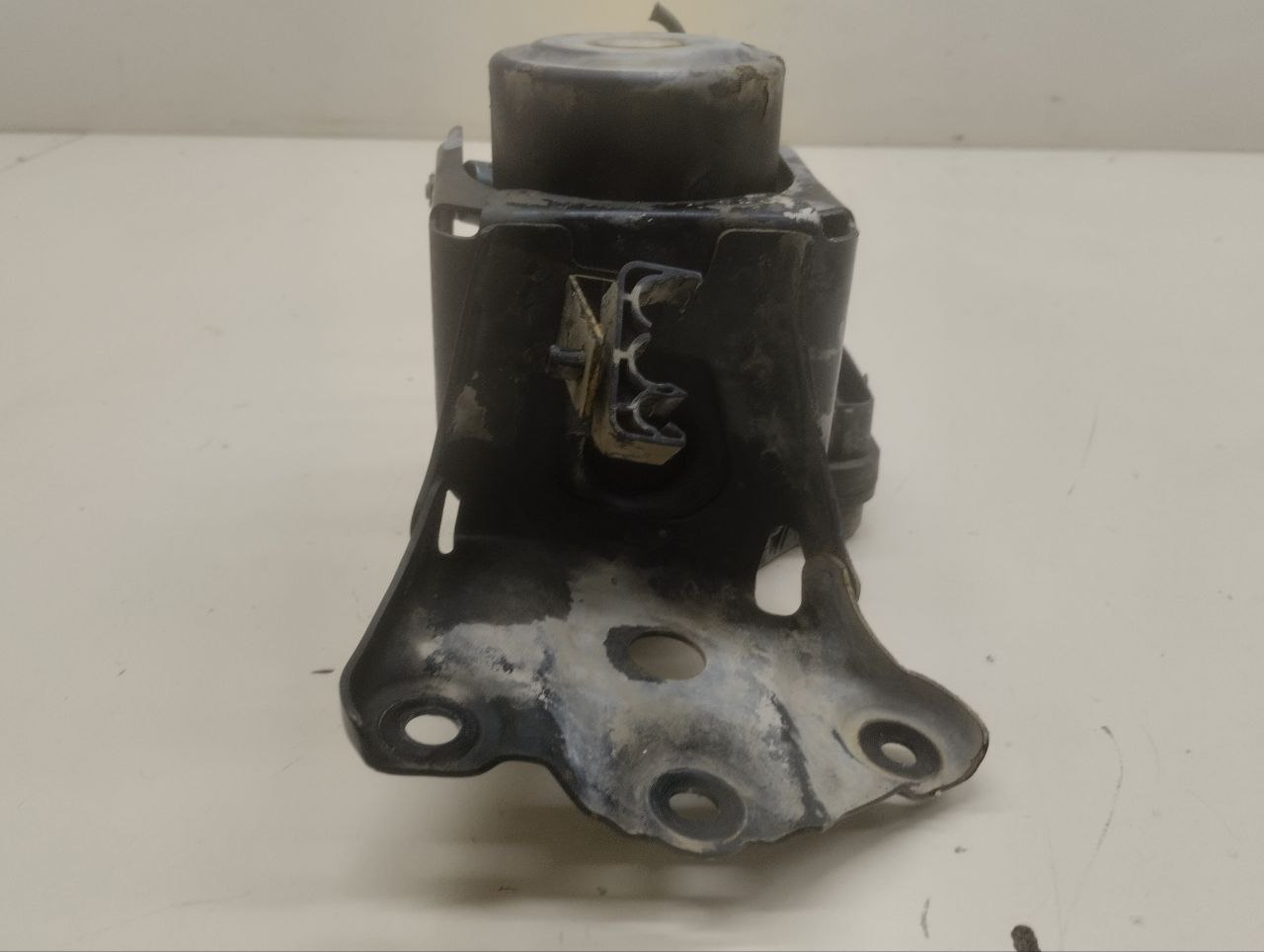 Блок ABS (насос) Toyota Rav 4 (A30) 2006-2013