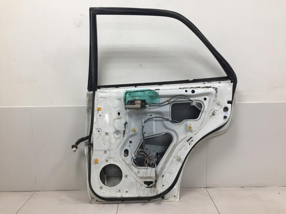 Дверь задняя правая Lexus RX 300 (XU10) 1997-2003 Дверь задняя правая Lexus RX 300 (XU10) 1997-2003