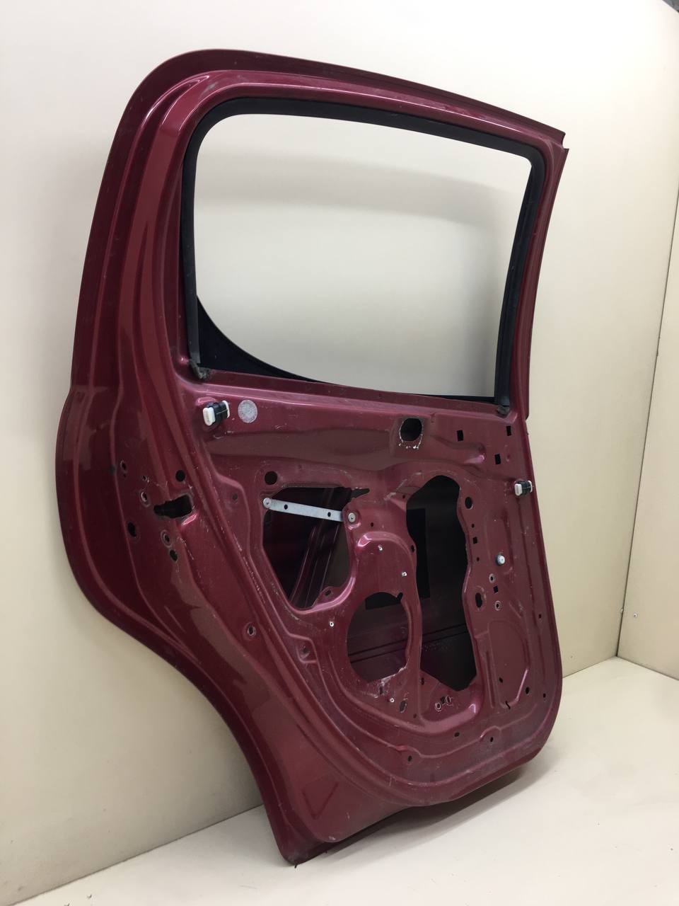 Дверь задняя левая Peugeot 207 2006-2013