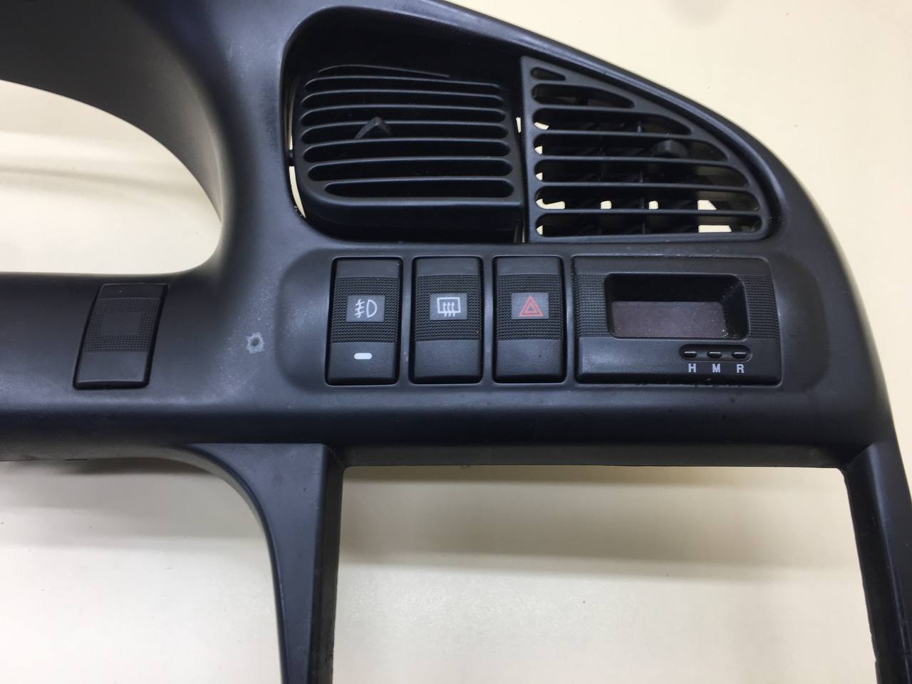 Накладка декоративная Kia Spectra (SD) 2004-2011 Накладка декоративная Kia Spectra (SD) 2004-2011