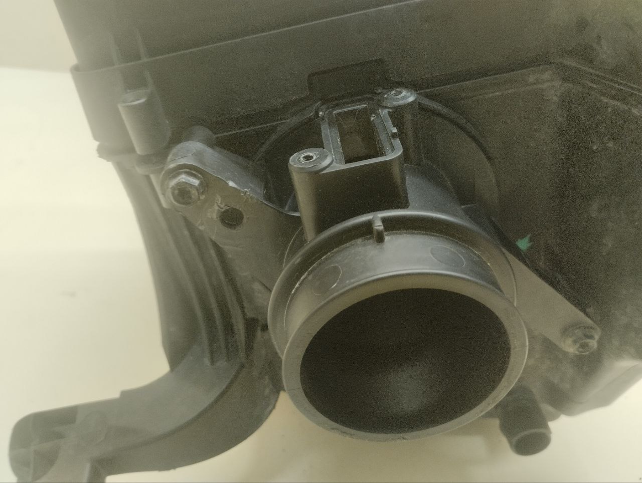 Корпус воздушного фильтра Ford Focus 3 2011>