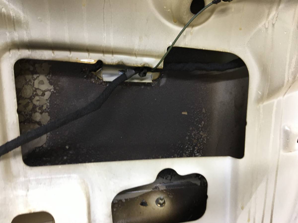 Дверь багажника Ford Fusion (JU) 2002-2012