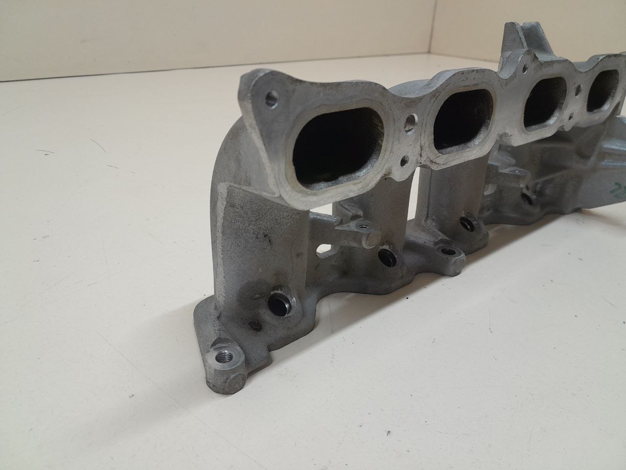 Коллектор впускной Renault Duster (HSA, HSM) 2012> Коллектор впускной Renault Duster (HSA, HSM) 2012>