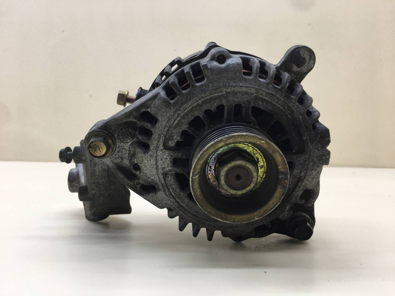 Генератор Nissan Micra (K12) 2002-2010 Генератор Nissan Micra (K12) 2002-2010