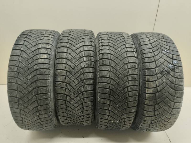 Шины к-кт R17 Зимние нешипованные PIRELLI ICE ZERO
