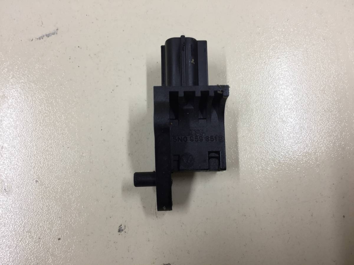 Датчик AIR BAG Volkswagen Tiguan (5N2) 2011-2016