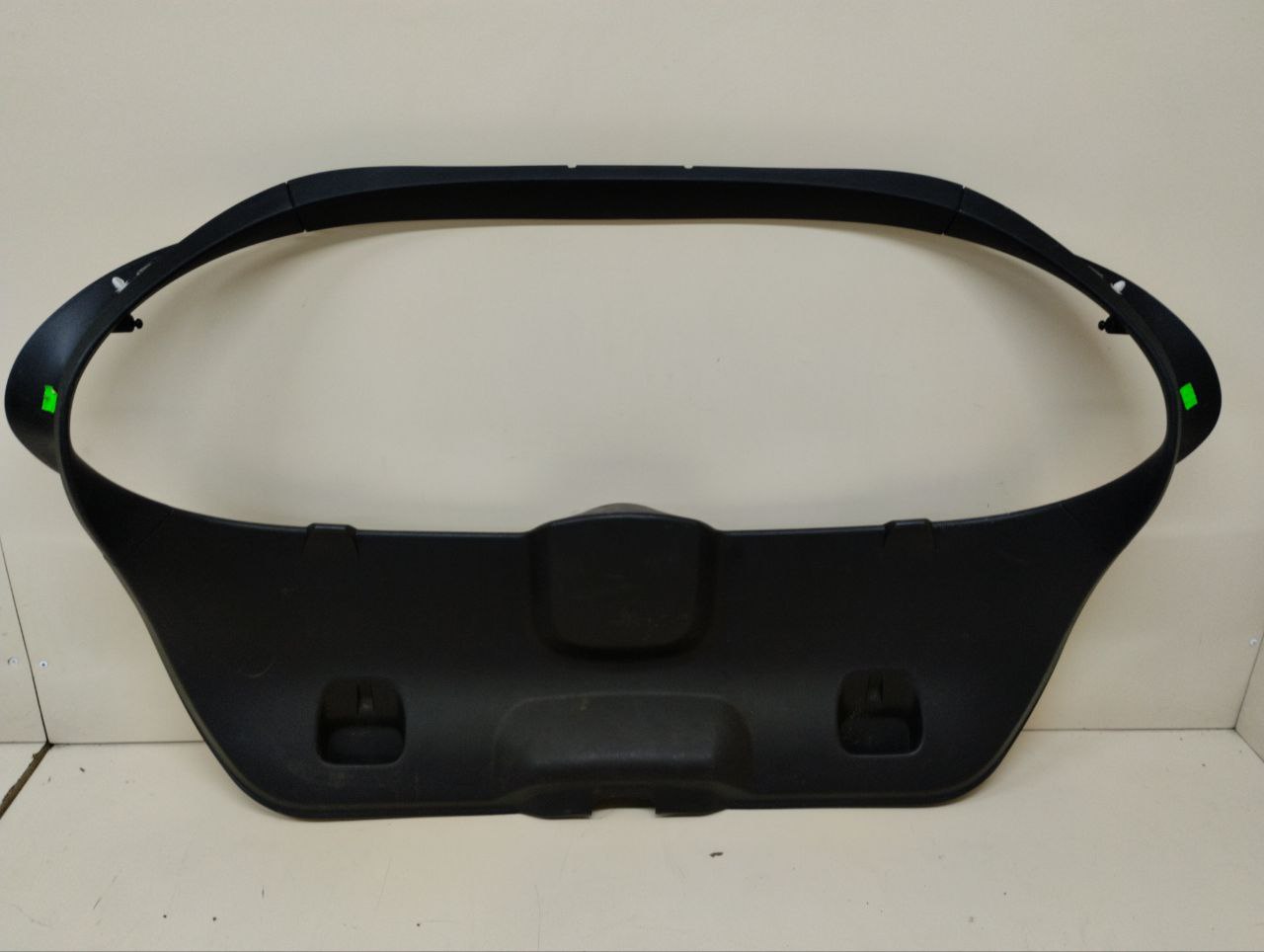 Обшивка двери багажника Peugeot 308 2007>