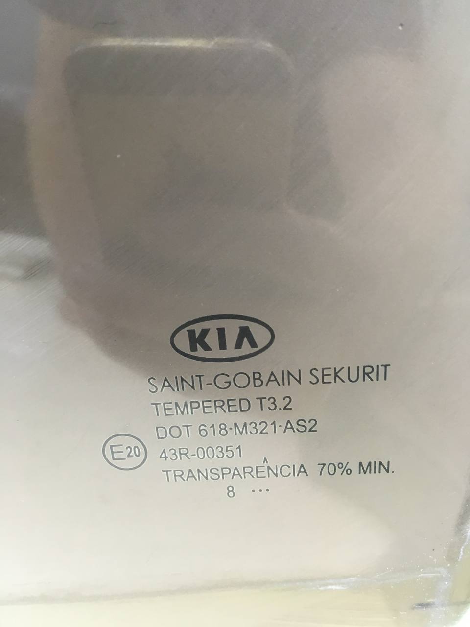 Стекло двери задней левой Kia Ceed (ED) 2007-2012 Стекло двери задней левой Kia Ceed (ED) 2007-2012