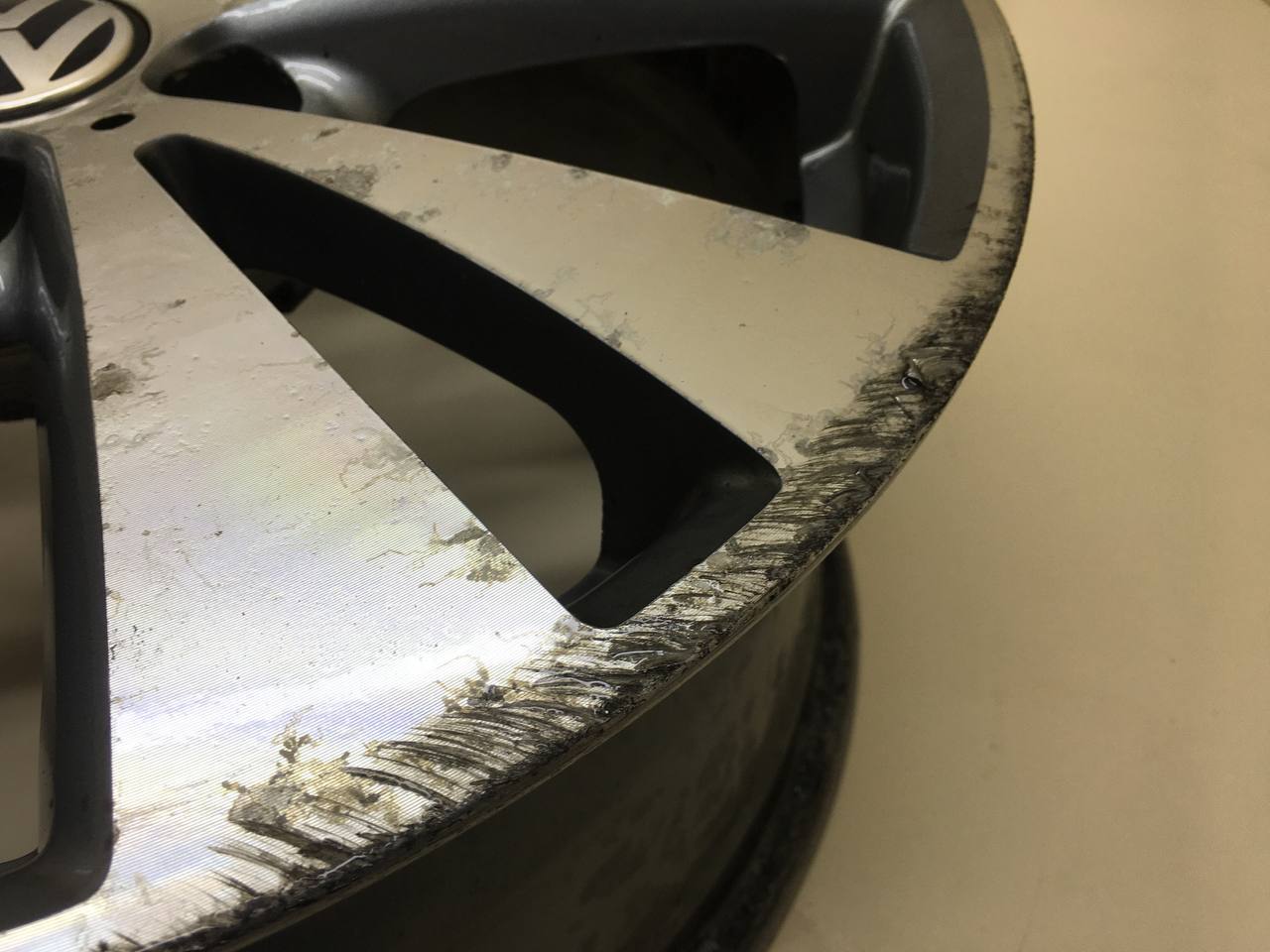 Диски к-кт R17 Литые