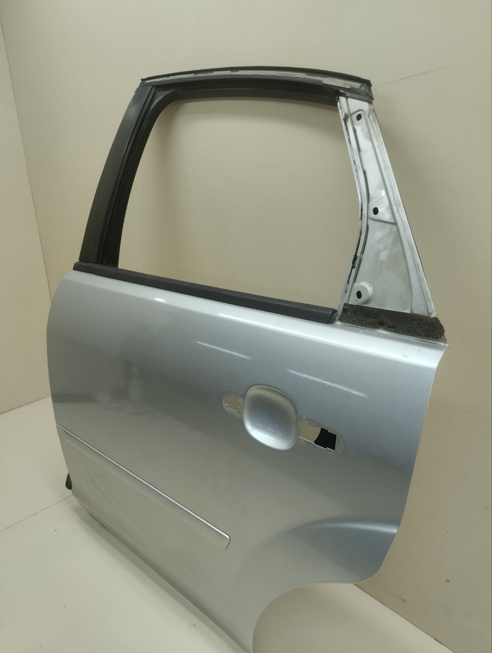 Дверь задняя левая Ford Focus 2 (DA) 2005-2008 Дверь задняя левая Ford Focus 2 (DA) 2005-2008