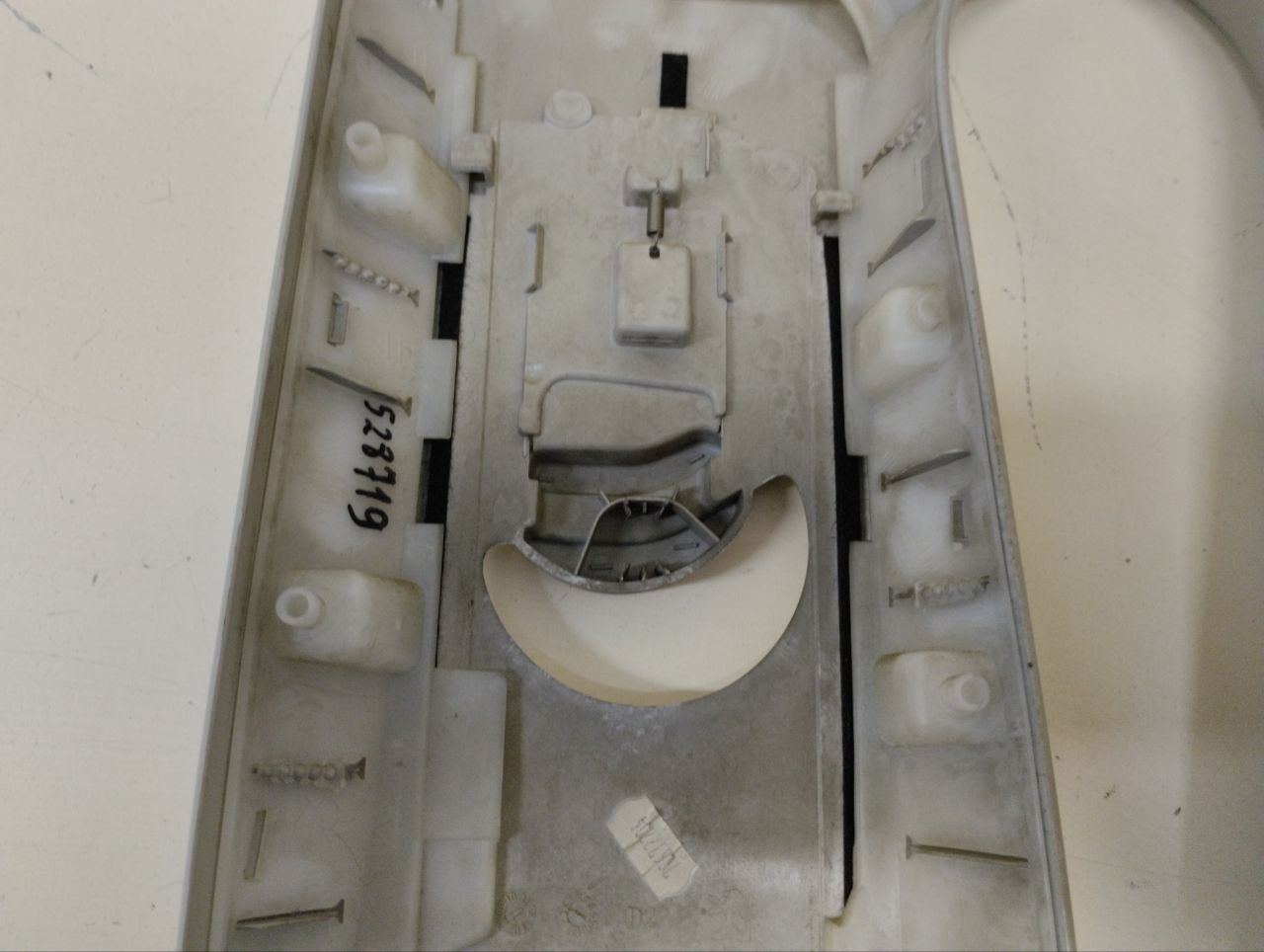 Обшивка стойки Peugeot 308 2007>