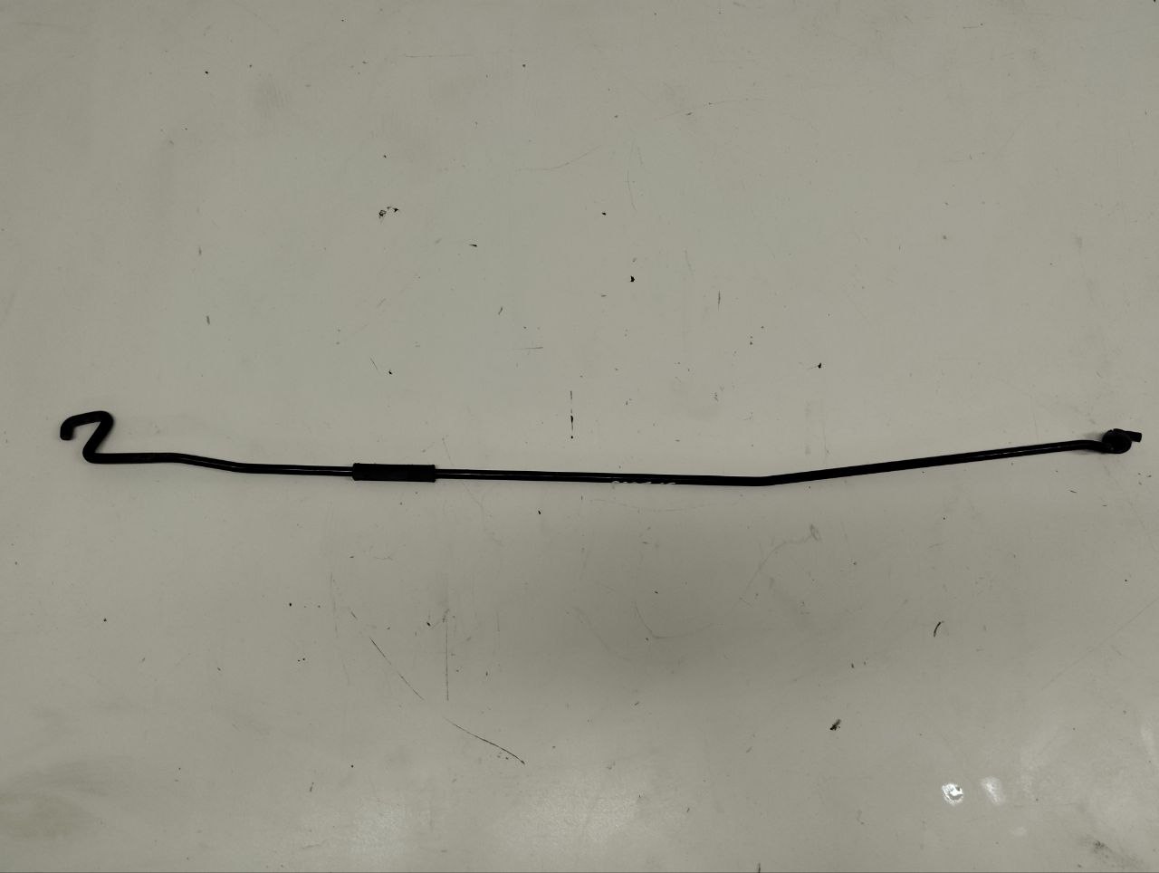 Держатель капота Nissan Almera Classic (B10) 2006-2013