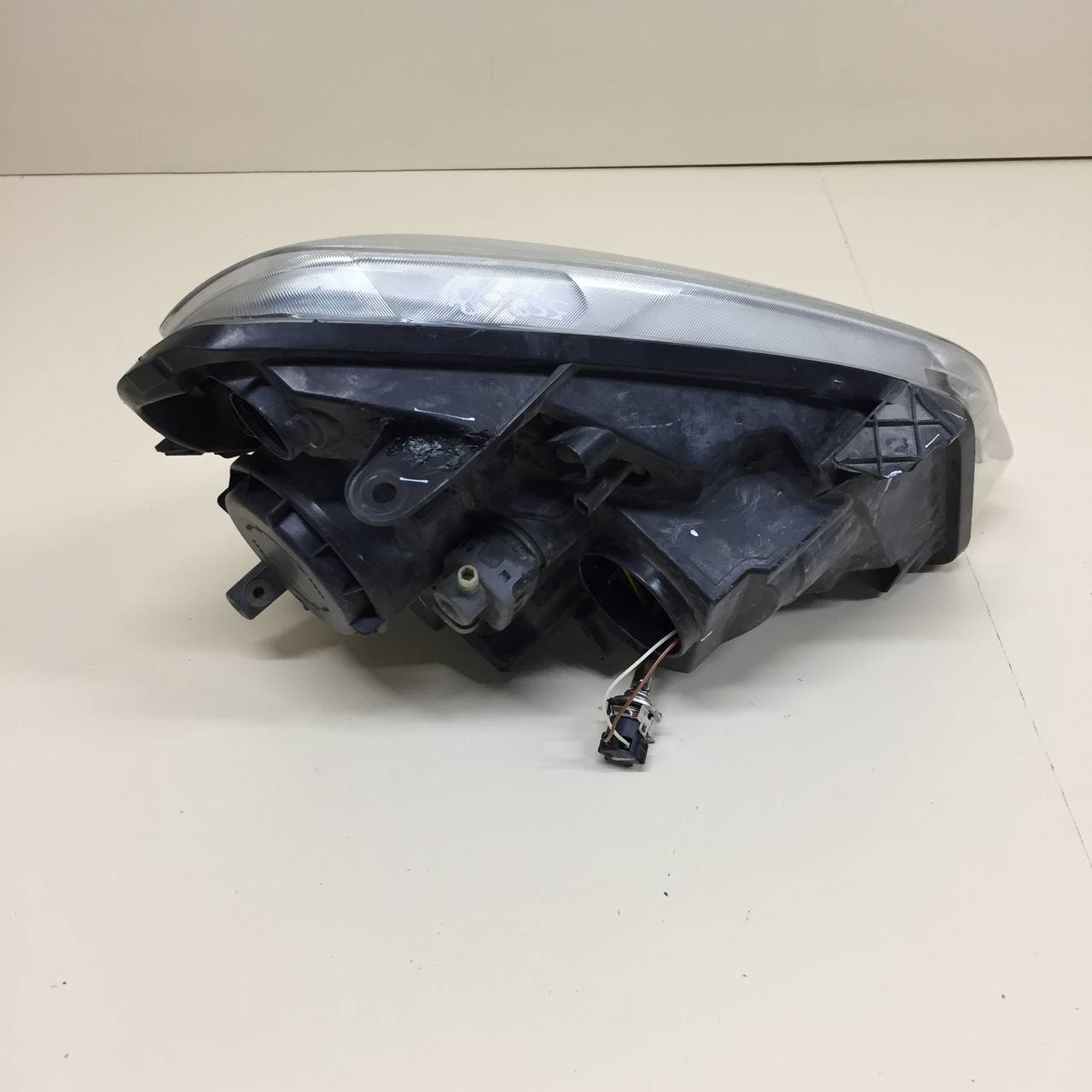 Фара левая Nissan Qashqai (J10) 2006-2013 Фара левая Nissan Qashqai (J10) 2006-2013