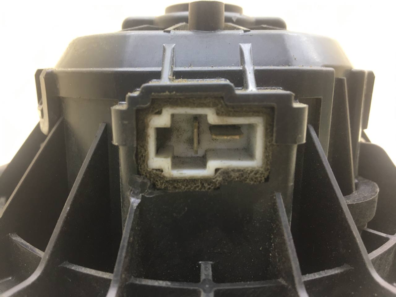 Моторчик отопителя Lada Granta 2011>