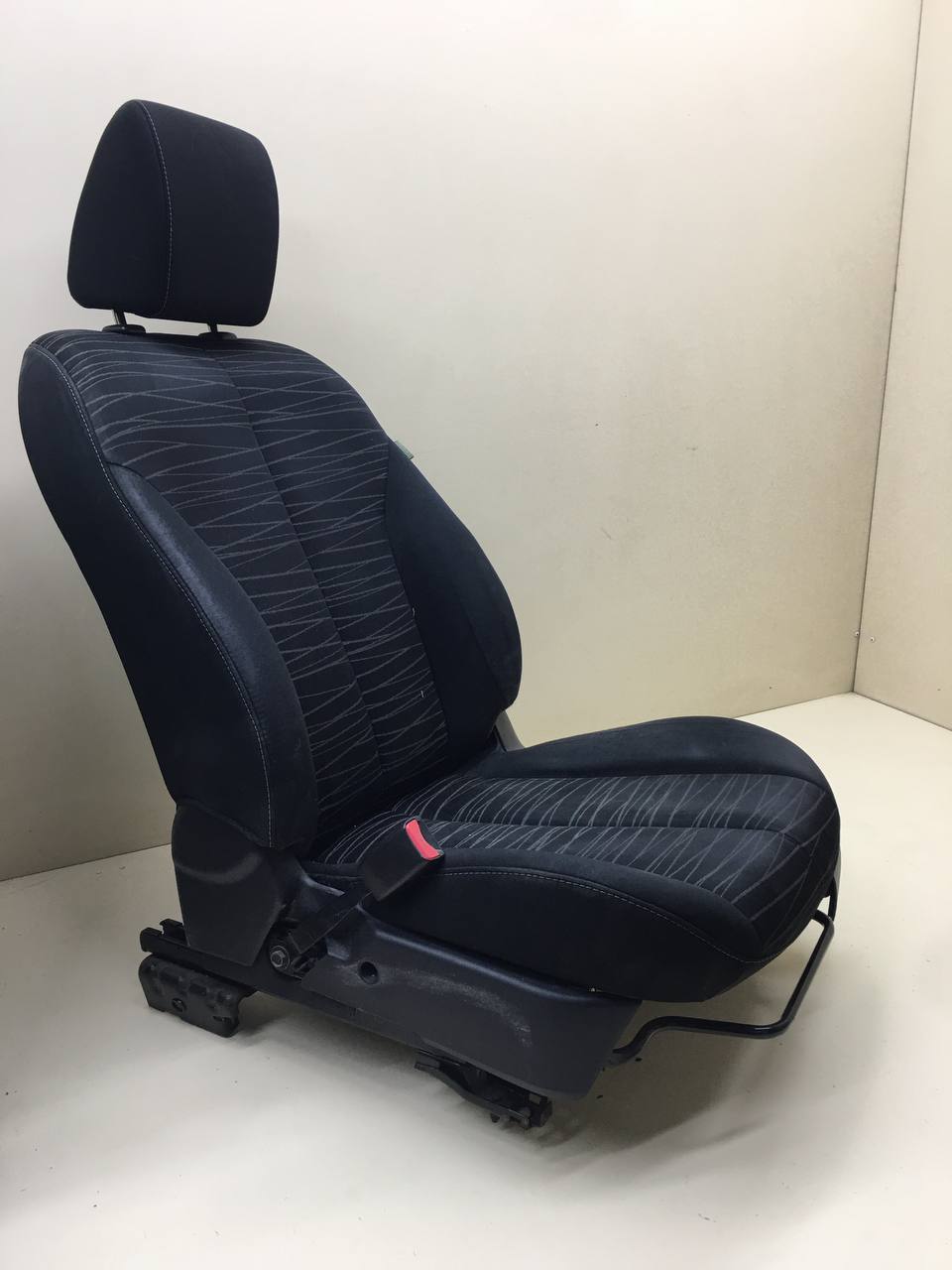 Сиденье (комплект) Mazda Mazda 2 (DE) 2007-2014 Сиденье (комплект) Mazda Mazda 2 (DE) 2007-2014