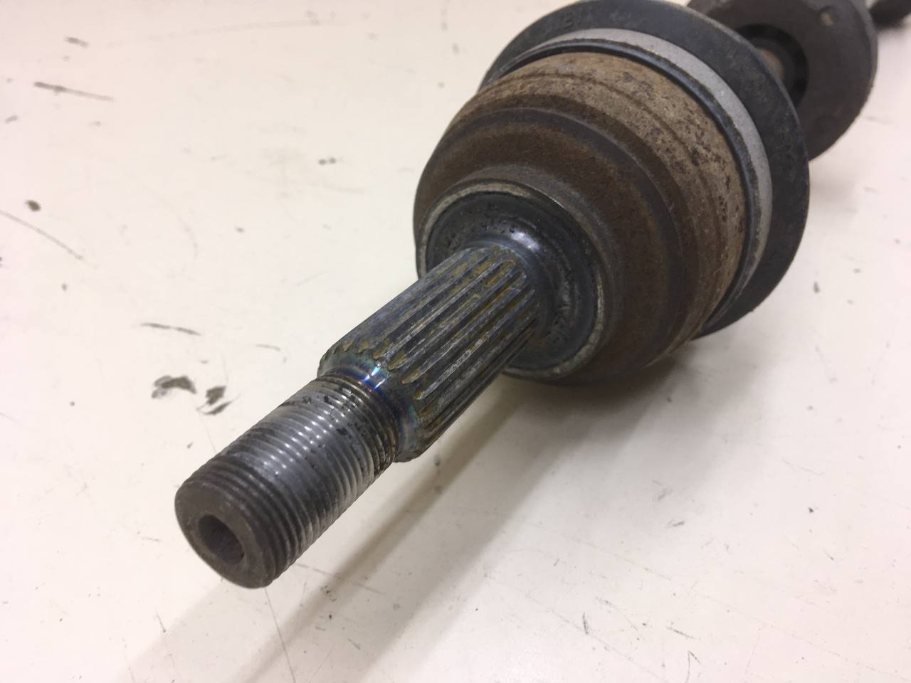 Полуось передняя правая Nissan Almera 3 (G11, G15) 2012>