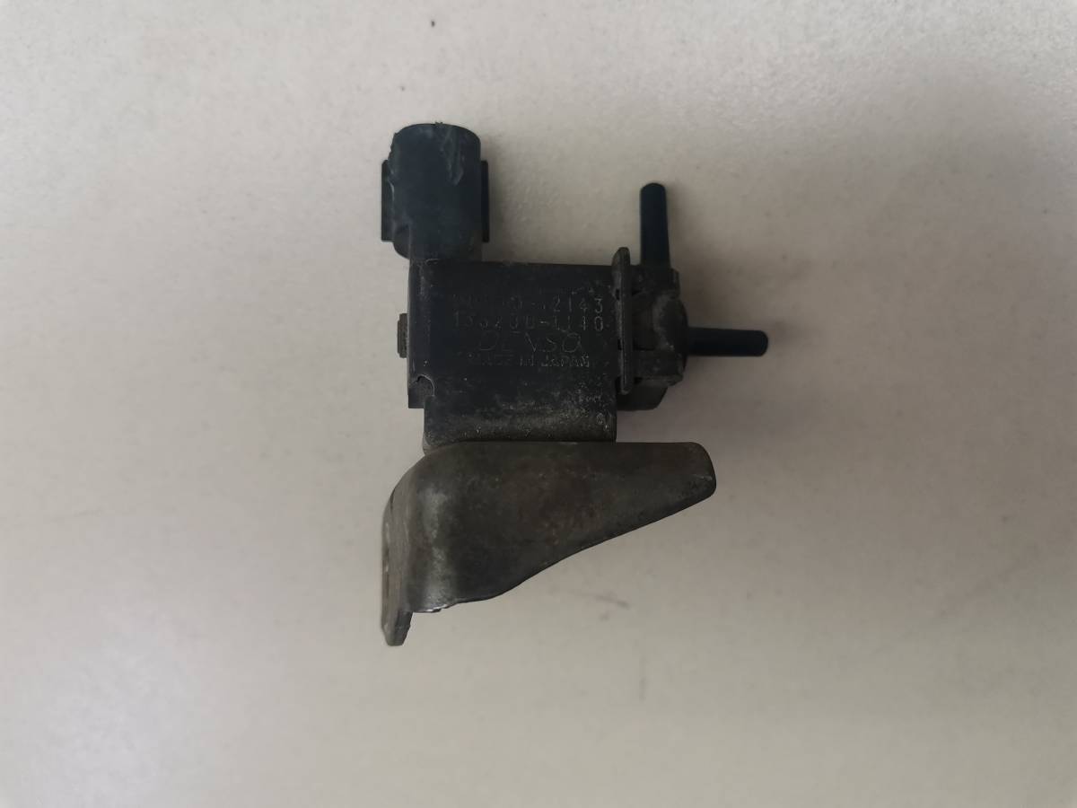 Клапан вакуумный Toyota Corolla E100 1991-1996 Клапан вакуумный Toyota Corolla E100 1991-1996