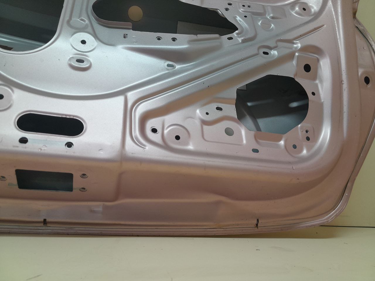 Дверь багажника Nissan Note (E12) 2013>