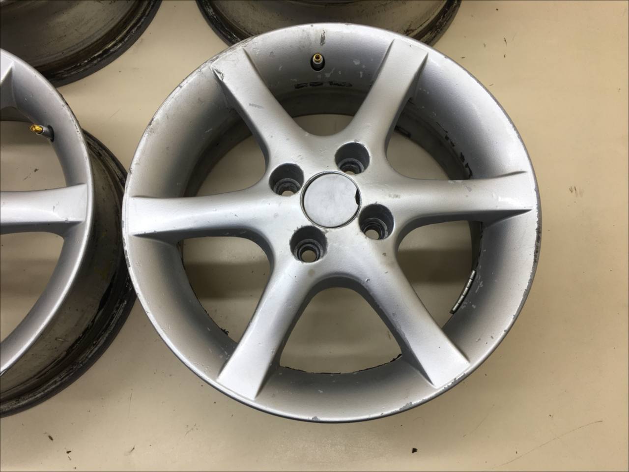 Диски к-кт R15 Литые