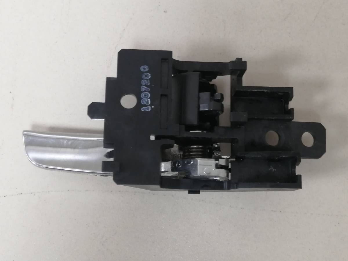 Ручка двери внутренняя левая Mitsubishi ASX (GA) 2010>