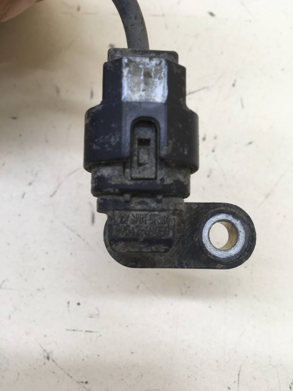 Датчик ABS передний правый Toyota Land Cruiser Prado (J150) 2009-2022