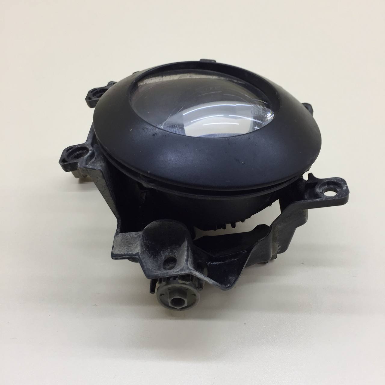 Фара противотуманная левая Toyota Rav 4 (XA40) 2013-2019