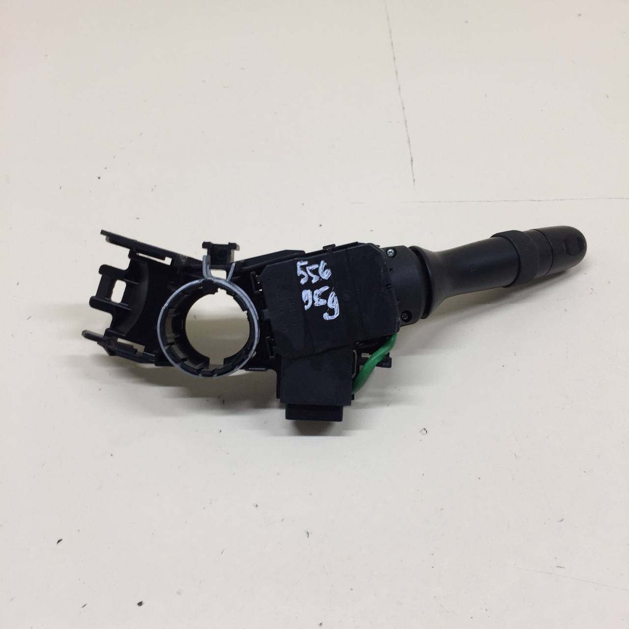 Переключатель поворотов подрулевой Toyota Rav 4 (A30) 2006-2013 Переключатель поворотов подрулевой Toyota Rav 4 (A30) 2006-2013