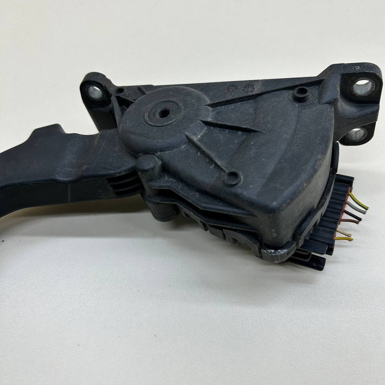Педаль газа Ford Focus 2 (DA) 2005-2008