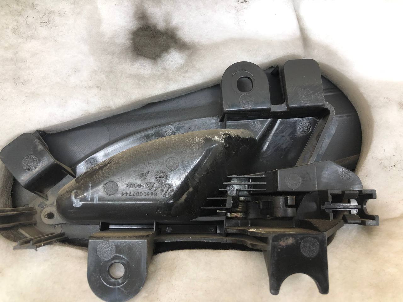 Обшивка двери задней левой Lada Vesta 2015>