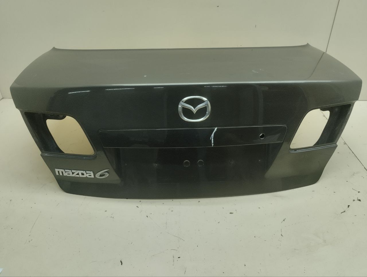 Крышка багажника Mazda Mazda 6 (GG) 2002-2007 Крышка багажника Mazda Mazda 6 (GG) 2002-2007