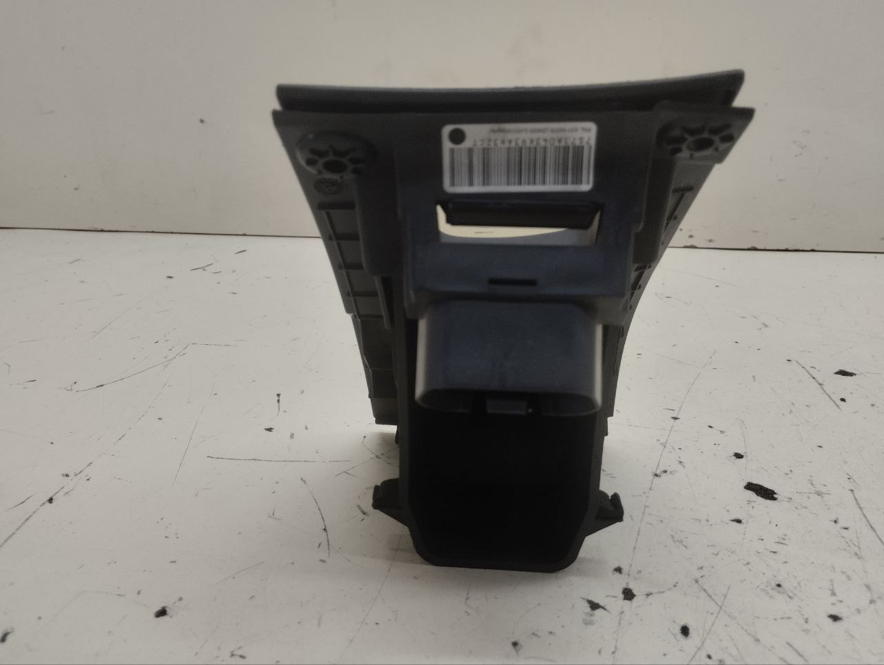 Бардачок Ford Mondeo 4 2007-2015 Бардачок Ford Mondeo 4 2007-2015