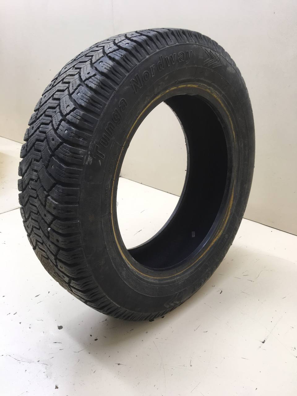 Шины R15 Зимние шипованные Tunga Nordway
