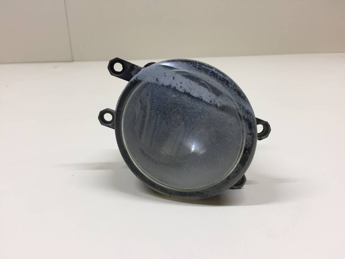 Фара противотуманная левая Toyota Camry (V40) 2006-2011