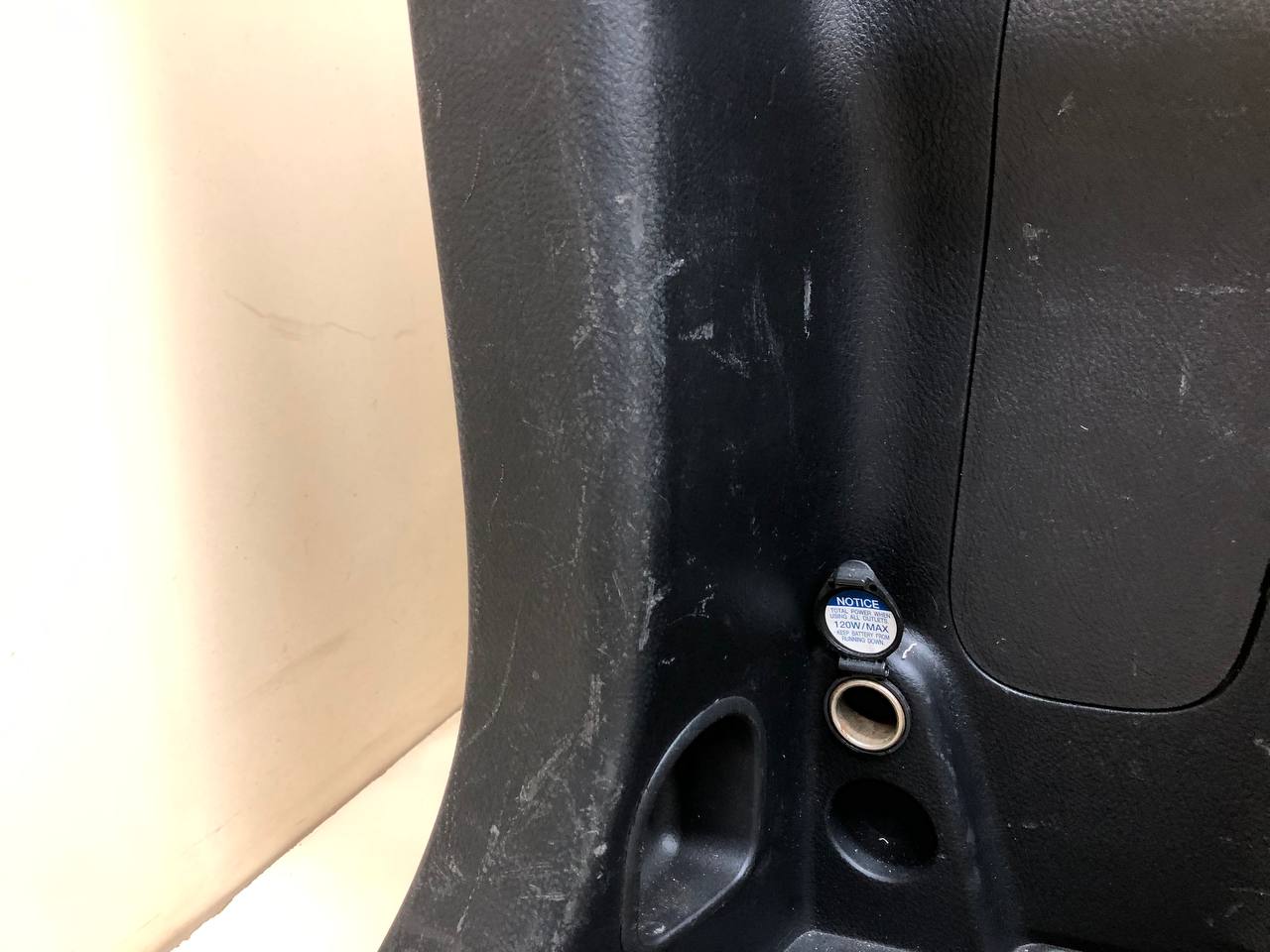 Обшивка багажника Toyota Rav 4 (A30) 2006-2013