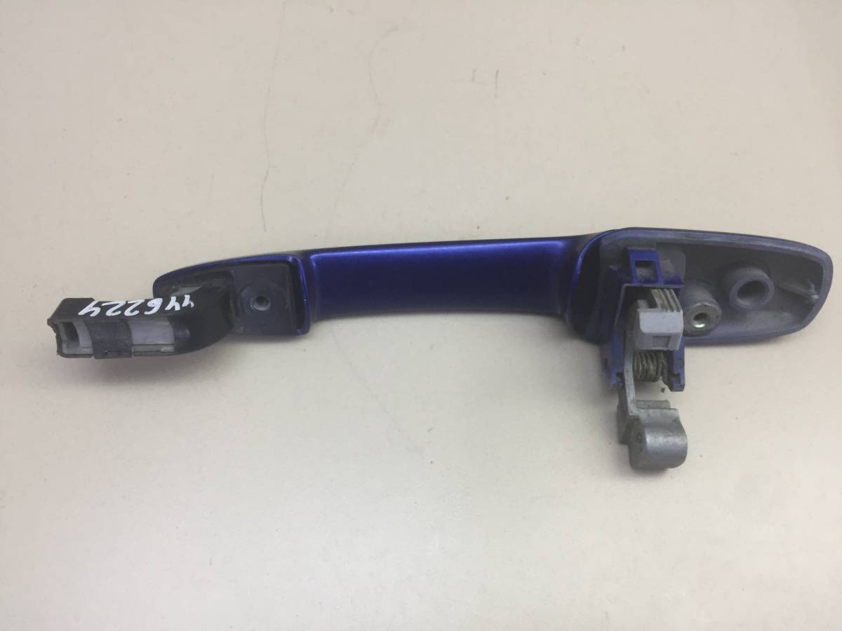 Ручка двери наружная левая Mazda Mazda 3 (BK) 2002-2009