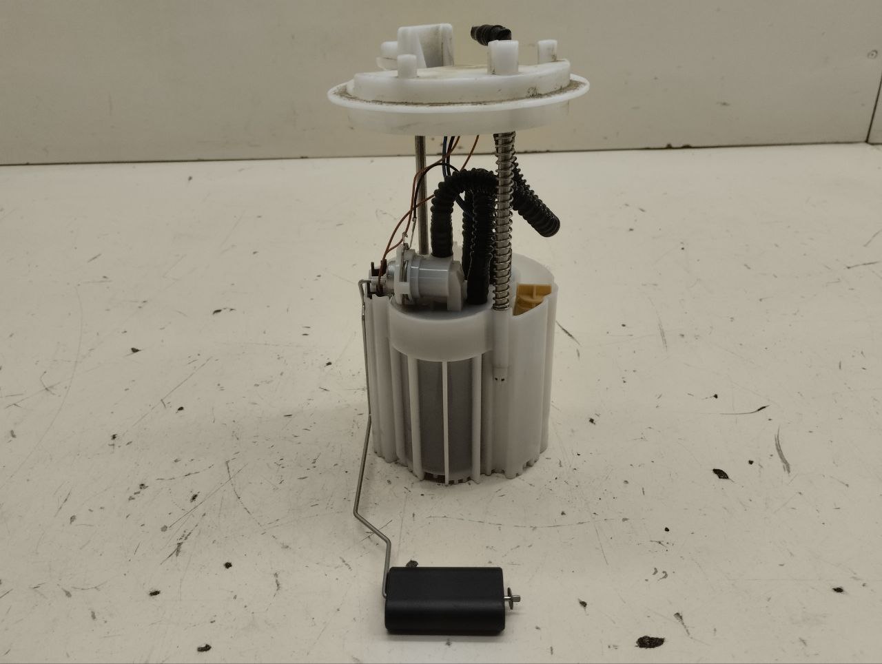 Насос топливный электрический Fiat Albea 2002-2012