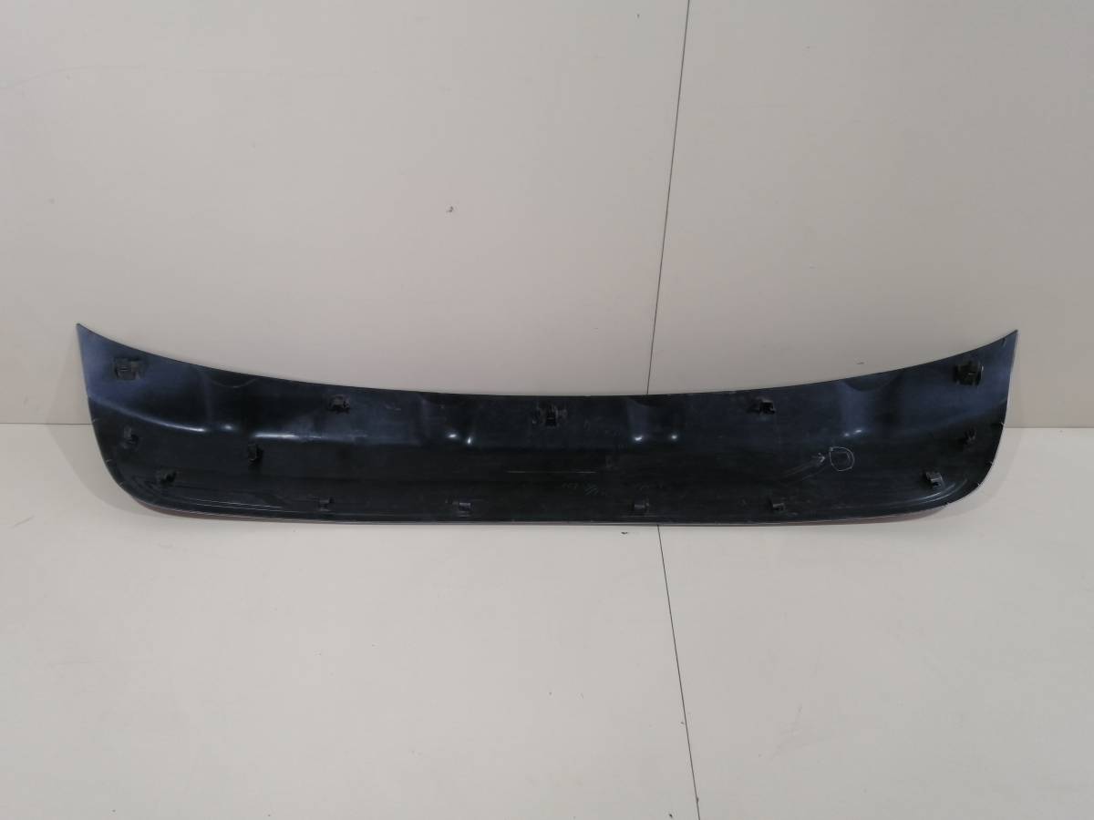 Накладка заднего бампера Mitsubishi Outlander (GF) 2012> Накладка заднего бампера Mitsubishi Outlander (GF) 2012>