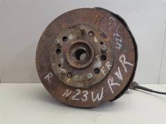 Кулак поворотный передний правый Mitsubishi Chariot 1991-1997