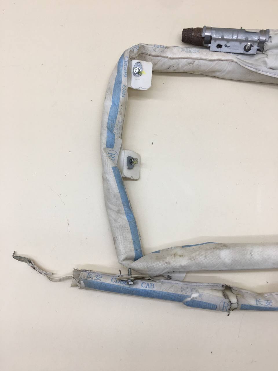 Подушка безопасности боковая (шторка) Changan UNI-K 2020>