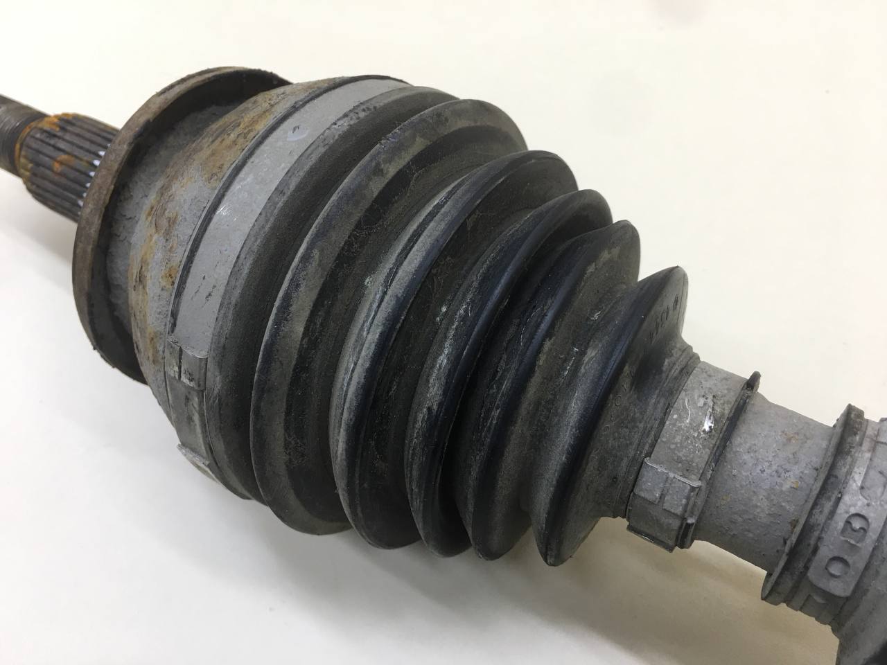Полуось передняя правая Toyota Rav 4 (XA40) 2013-2019 Полуось передняя правая Toyota Rav 4 (XA40) 2013-2019