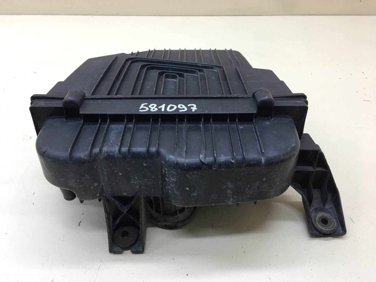 Корпус воздушного фильтра Renault Logan (2) 2014>