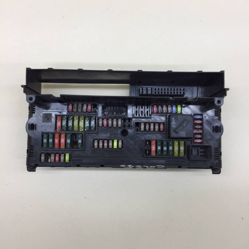 Блок предохранителей BMW 7-Series F01,F02  2008-2015