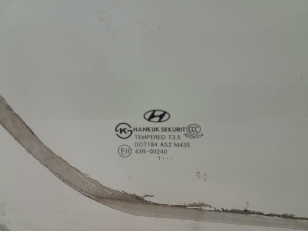 Стекло двери передней правой Hyundai Starex H1/Grand Starex 2007>