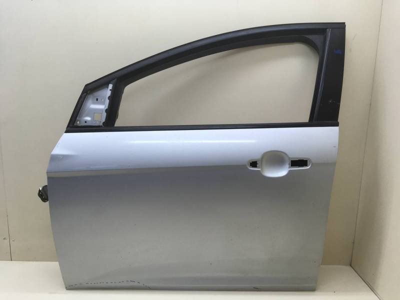 Дверь передняя левая Ford Focus 3 2011> Дверь передняя левая Ford Focus 3 2011>