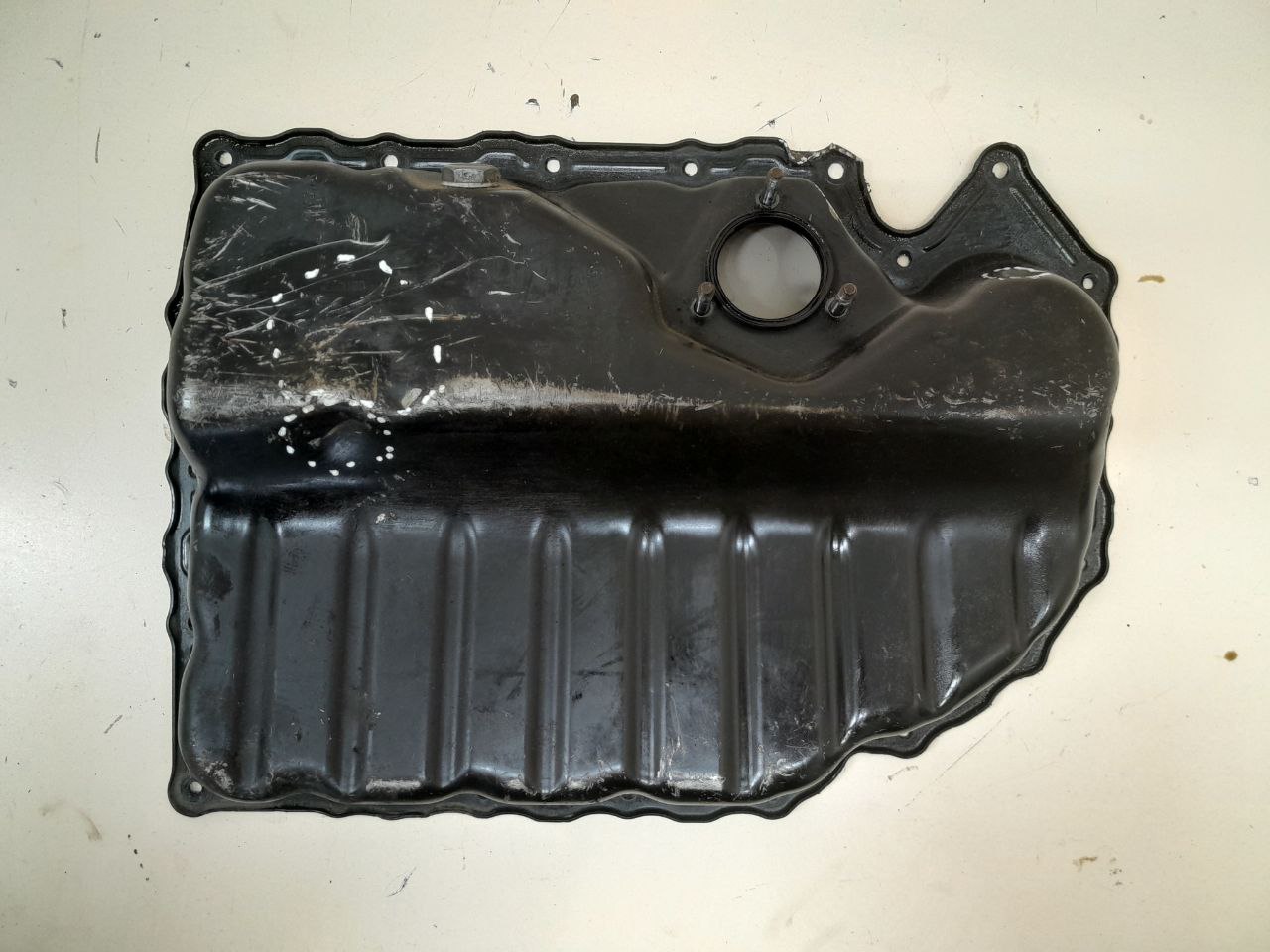 Поддон масляный двигателя Skoda Octavia (A5 1Z-) 2004-2013