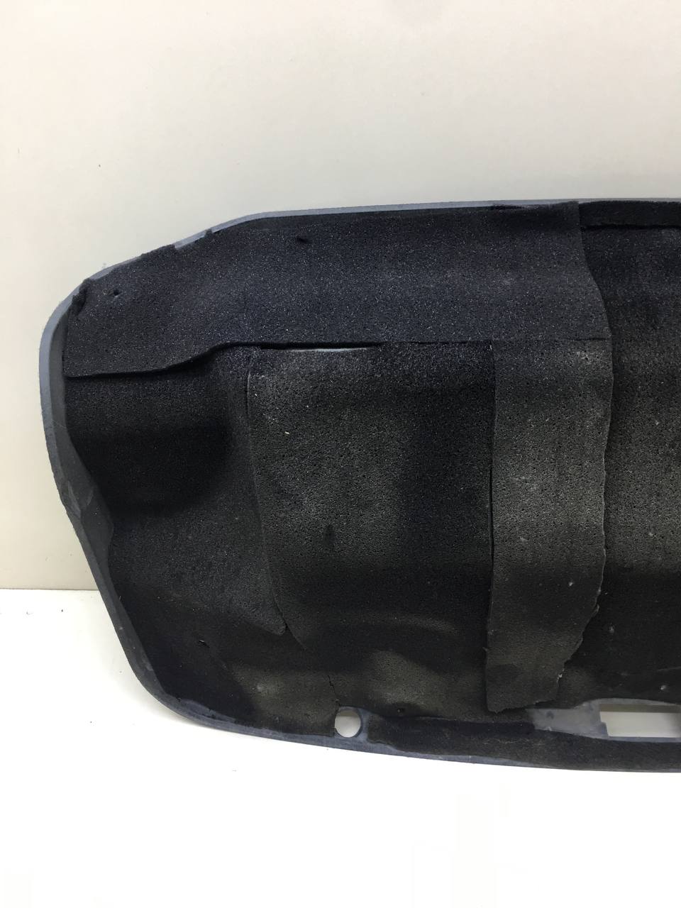 Обшивка крышки багажника Mitsubishi Lancer X (CX, CY)  2007>