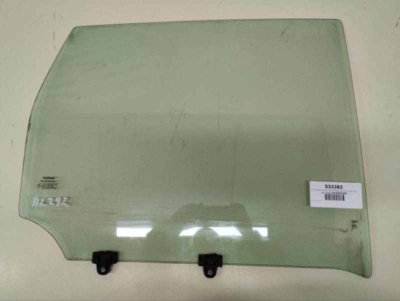 Стекло двери задней правой Nissan Note (E11) 2006-2013 Стекло двери задней правой Nissan Note (E11) 2006-2013