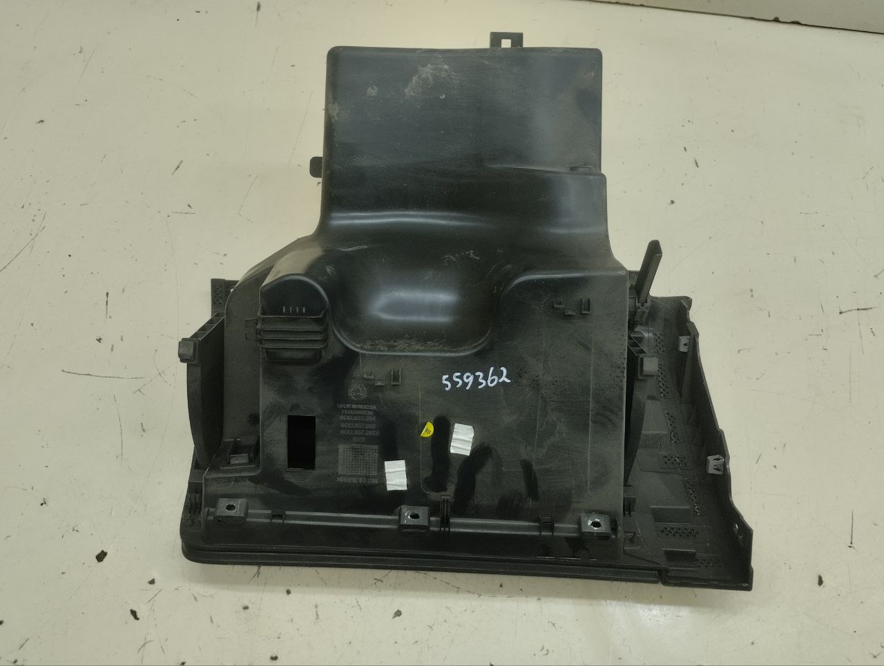 Бардачок Skoda Rapid 2012-2020